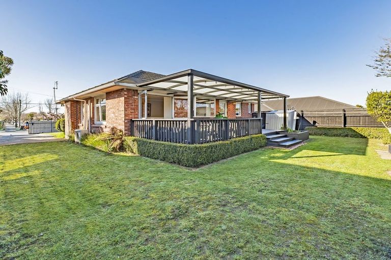 Photo of property in 25 Munro Street, Redwood, Christchurch, 8051