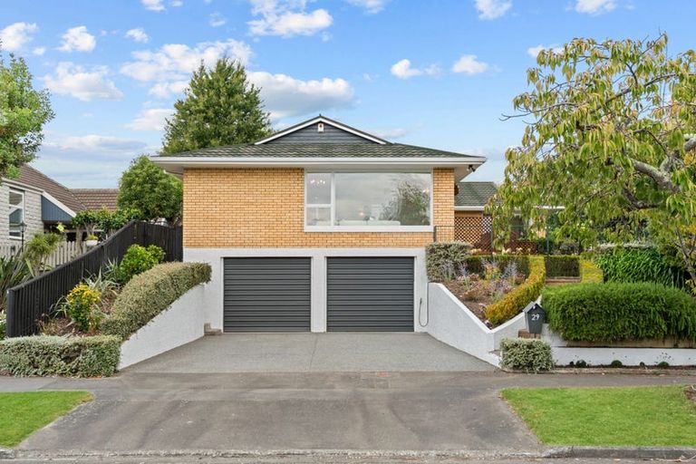 Photo of property in 29 Highfield Place, Avonhead, Christchurch, 8042