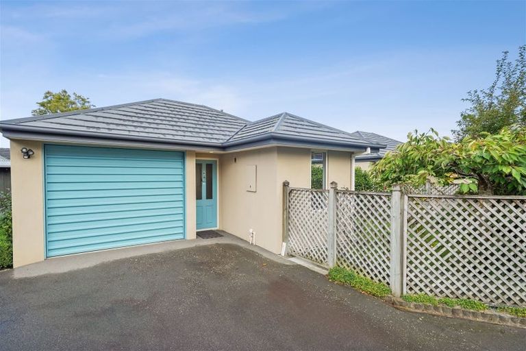 Photo of property in 106b Saint Martins Road, Saint Martins, Christchurch, 8022