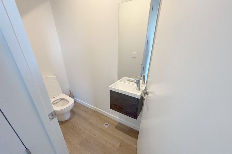 Photo of property in 2/58 Elizabeth Street, Riccarton, Christchurch, 8041
