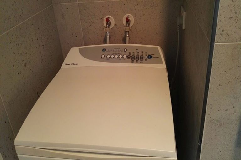 Photo of property in 23 Ballindrait Drive, Flat Bush, Auckland, 2019