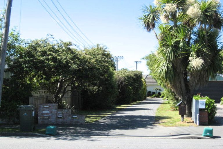 Photo of property in 2/94a Staveley Street, Avonhead, Christchurch, 8042