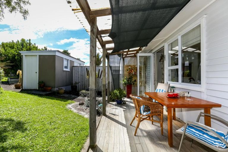 Photo of property in 148 Pembroke Street, Westown, New Plymouth, 4310