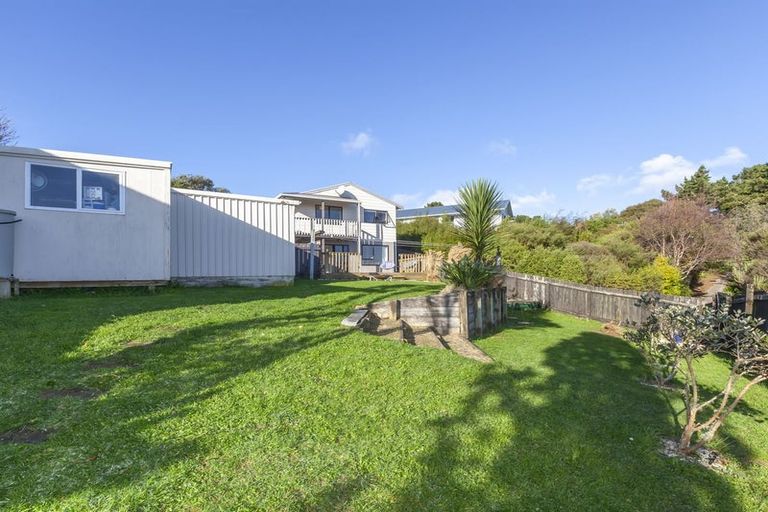 Photo of property in 22 Staysail Place, Whitby, Porirua, 5024