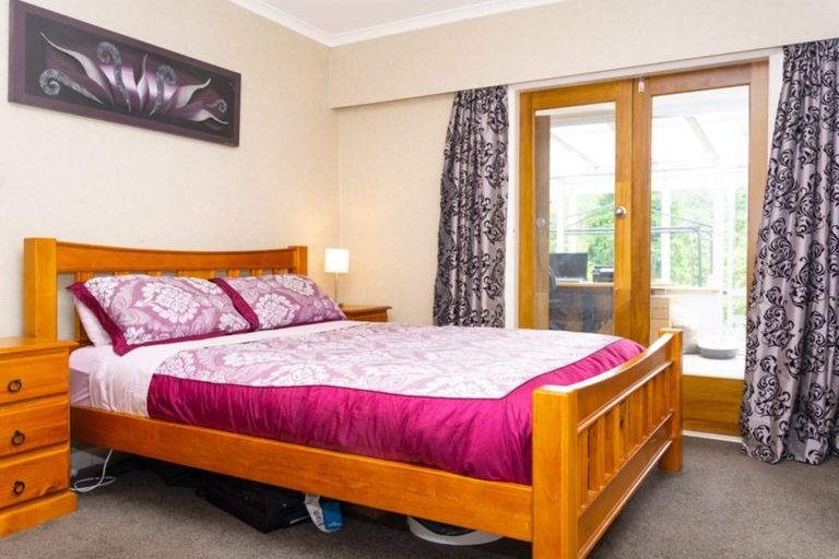 Photo of property in 142 Plateau Road, Te Marua, Upper Hutt, 5018