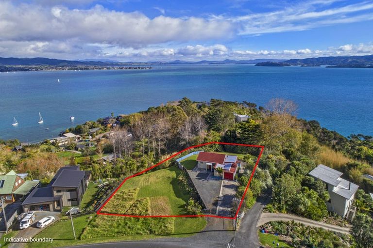 Photo of property in 70 Reotahi Road, Whangarei Heads, Whangarei, 0174