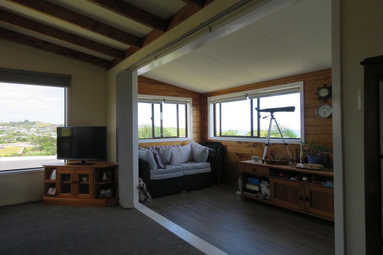 Photo of property in 12 Seascape Lane, Coopers Beach, 0420