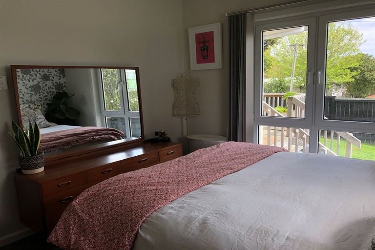 Photo of property in 1/84 Rosier Road, Glen Eden, Auckland, 0602