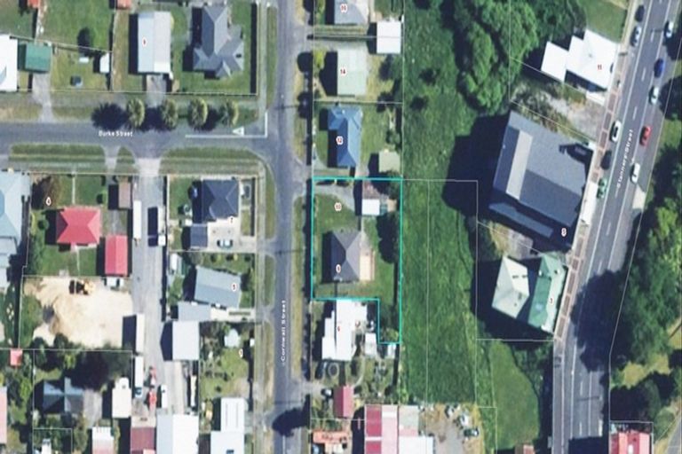 Photo of property in 10 Cornwall Street, Eltham, 4322