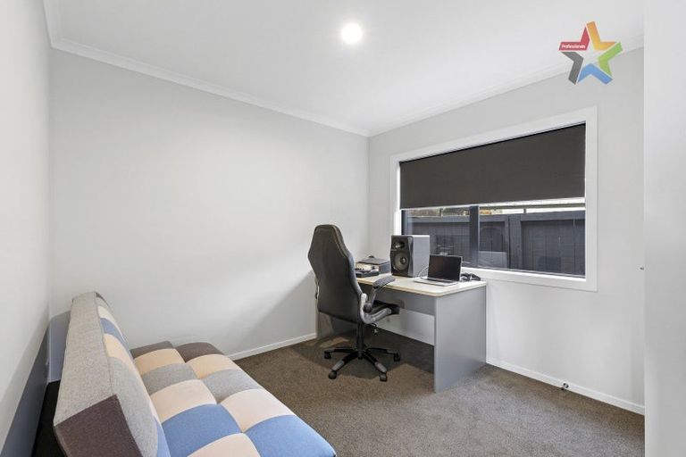 Photo of property in 428a Stokes Valley Road, Stokes Valley, Lower Hutt, 5019