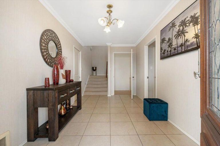 Photo of property in 35 Oxford Street, Te Puke, 3119