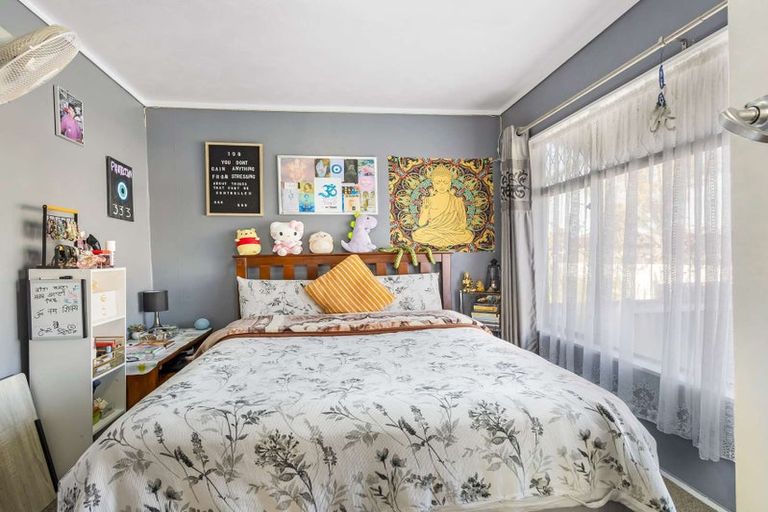 Photo of property in 710 Heretaunga Street East, Parkvale, Hastings, 4122