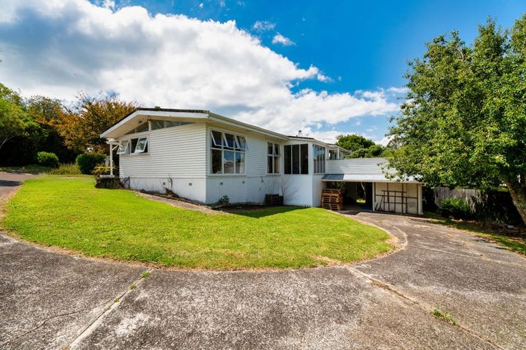 Photo of property in 19 Chorley Avenue, Massey, Auckland, 0614