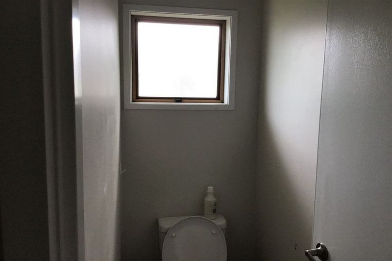 Photo of property in 1 Sandrine Avenue, Clover Park, Auckland, 2019