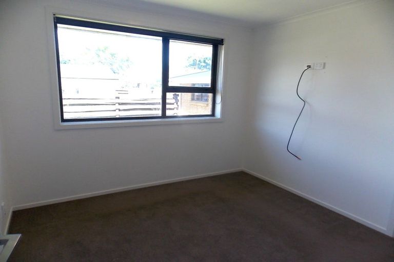 Photo of property in 64 Golders Road, Elderslea, Upper Hutt, 5018