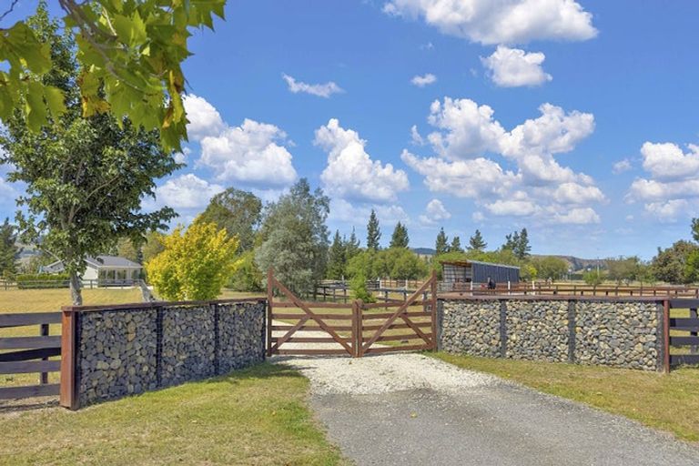 Photo of property in 70 Darnley Road, Glasnevin, Amberley, 7483