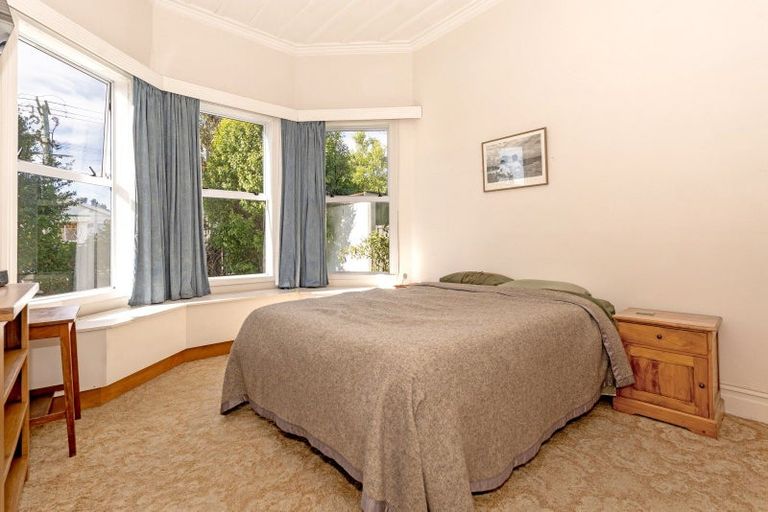 Photo of property in 300 Aberdeen Road, Gisborne, 4010