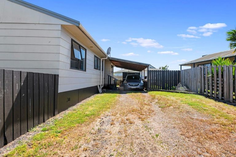 Photo of property in 76a Pohutukawa Drive, Owhata, Rotorua, 3010