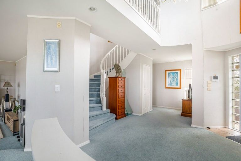 Photo of property in 83 Onetaunga Road, Chatswood, Auckland, 0626