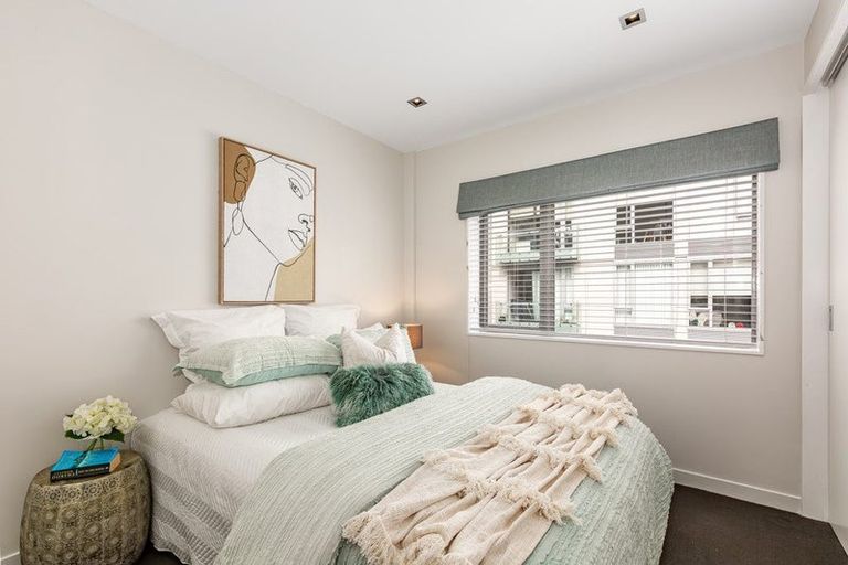 Photo of property in Republic2, 6a/11 Tennyson Street, Te Aro, Wellington, 6011