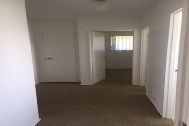 Photo of property in 3/464 Great South Road, Opaheke, Papakura, 2113