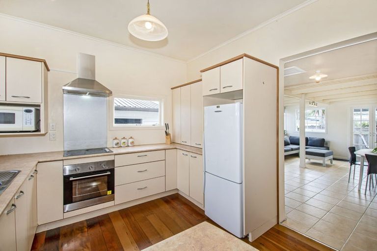 Photo of property in 65 Mains Avenue, Kensington, Whangarei, 0112