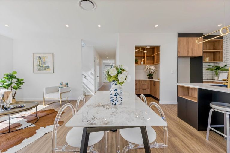 Photo of property in 26 Sari Place, Massey, Auckland, 0614