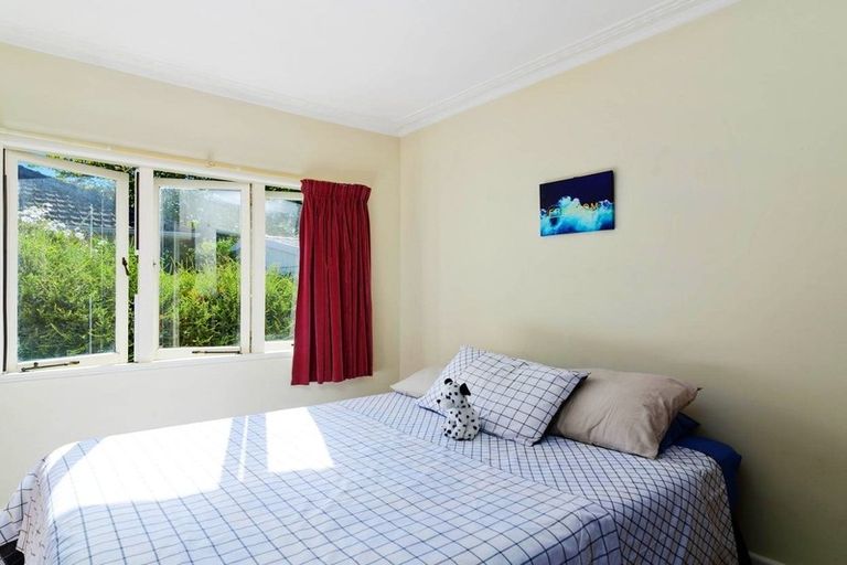 Photo of property in 19 Shirley Street, Mangakakahi, Rotorua, 3015