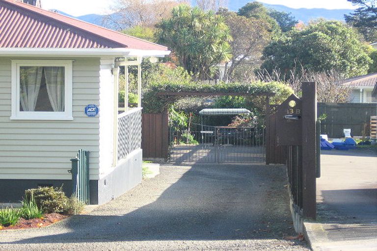 Photo of property in 13b Aorangi Road, Paraparaumu, 5032