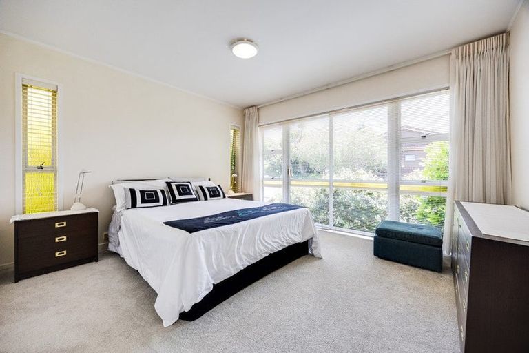 Photo of property in 27 Redwing Street, Browns Bay, Auckland, 0630