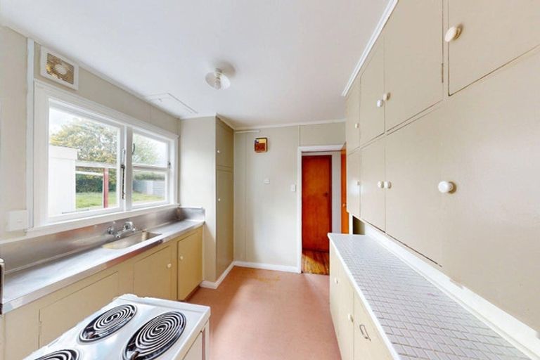 Photo of property in 6 Miro Street, Levin, 5510