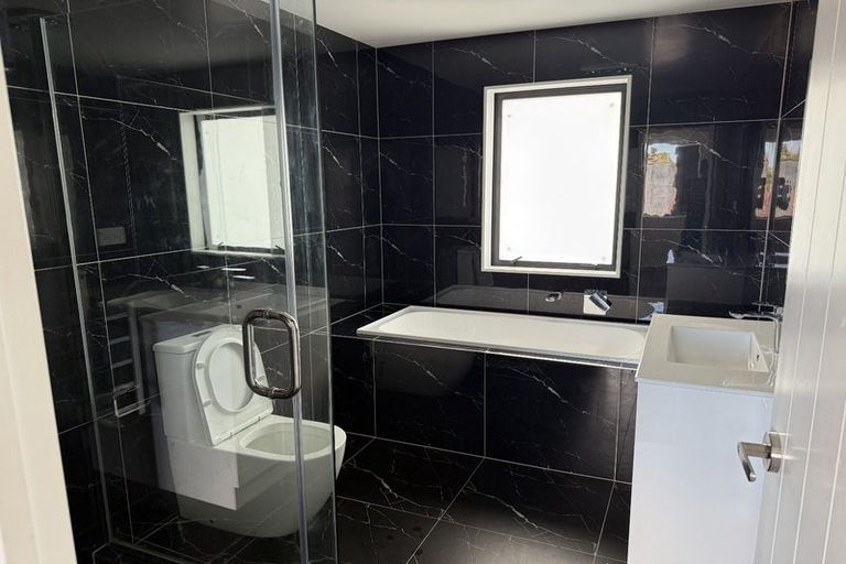 Photo of property in 53b Puriri Road, Manurewa, Auckland, 2102