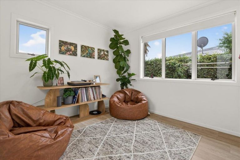 Photo of property in 17 Boucher Avenue, Te Puke, 3119