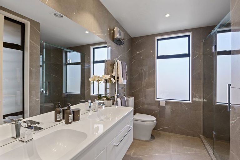 Photo of property in 124 Winchester Street, Merivale, Christchurch, 8014