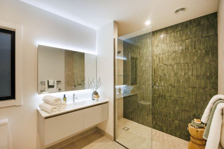 Photo of property in 42a Batt Street, West End, Palmerston North, 4410