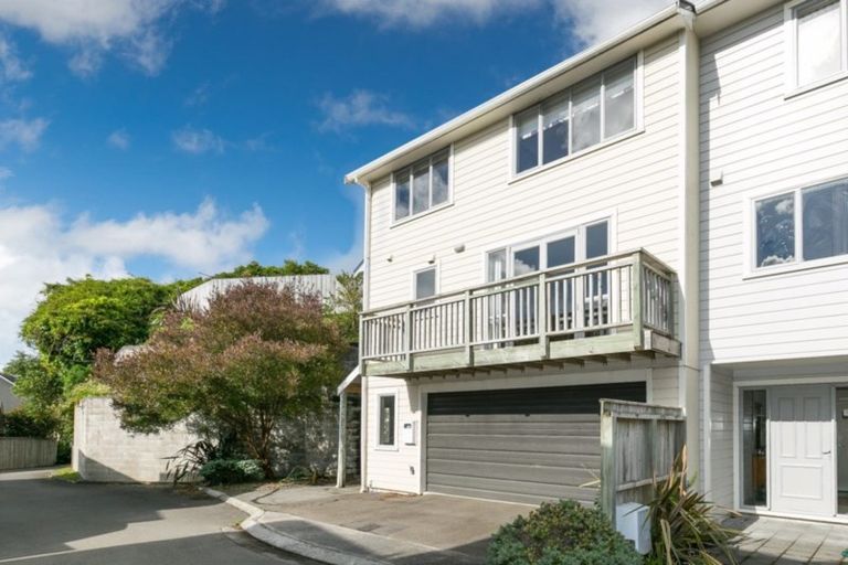 Photo of property in 58g Woodland Road, Johnsonville, Wellington, 6037