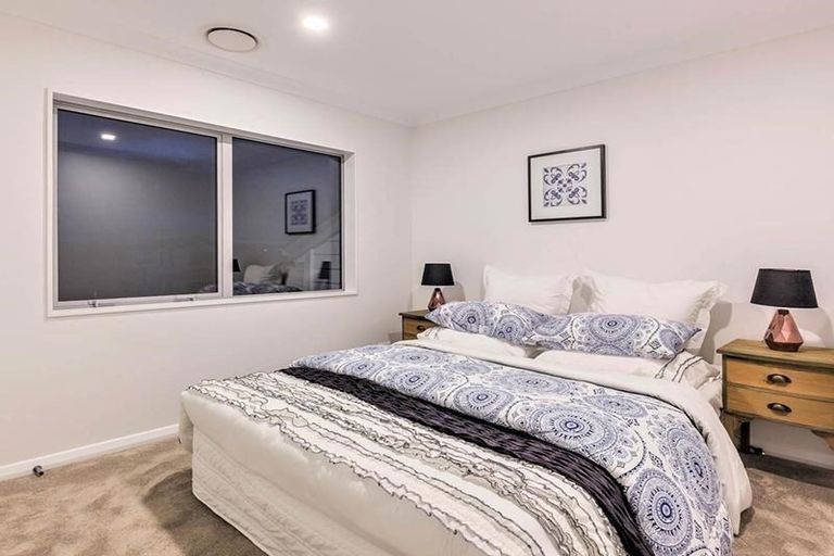 Photo of property in 10 Barque Rise, Long Bay, Auckland, 0630