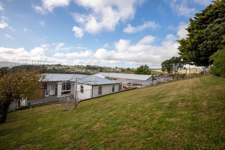 Photo of property in 31 Beaumaris Crescent, Ascot Park, Porirua, 5024