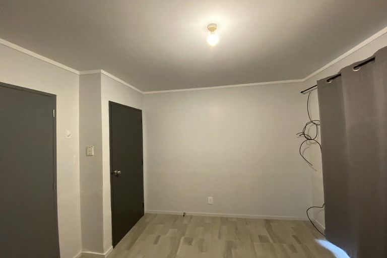 Photo of property in 1/8 Rochas Place, Clover Park, Auckland, 2019