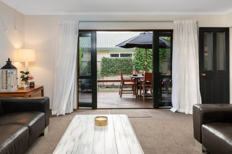 Photo of property in 308 Gravatt Road, Papamoa Beach, Papamoa, 3118