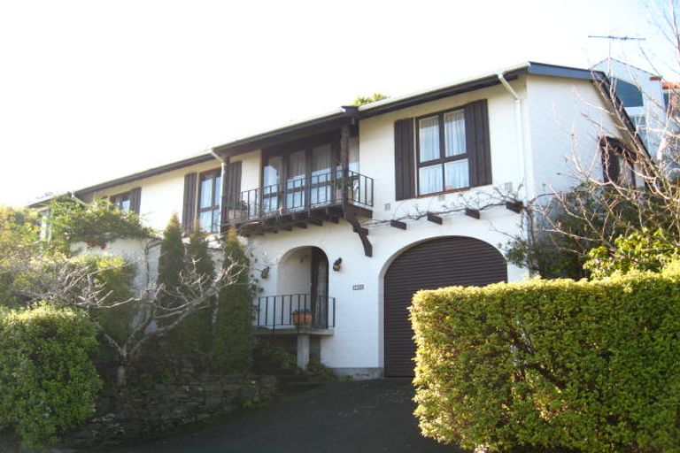 Photo of property in 19 Crichton Terrace, Cashmere, Christchurch, 8022