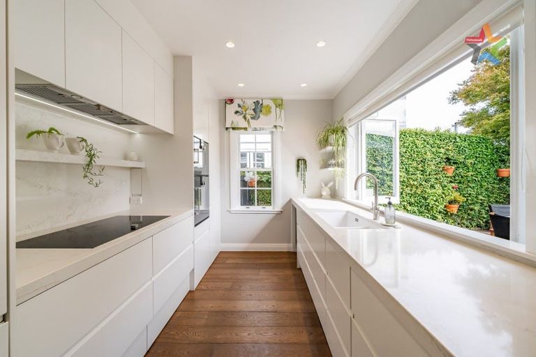 Photo of property in 15 Fairfield Avenue, Fairfield, Lower Hutt, 5011