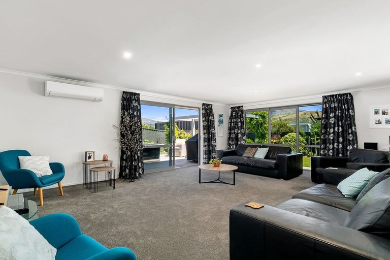 Photo of property in 3 Magnetic Place, Cromwell, 9310