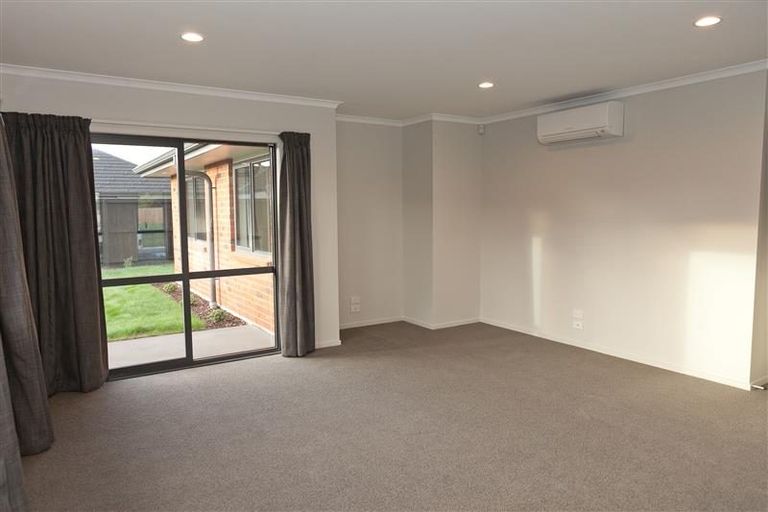 Photo of property in 32 Burford Way, Rolleston, 7615