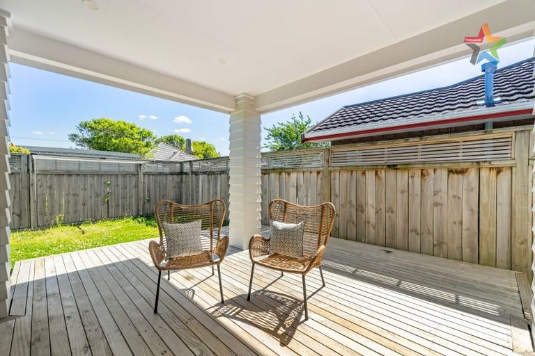 Photo of property in 299a Oxford Terrace, Avalon, Lower Hutt, 5011