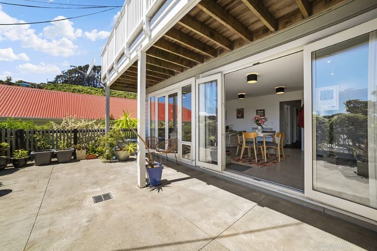 Photo of property in 22 Lawrence Street, Newtown, Wellington, 6021