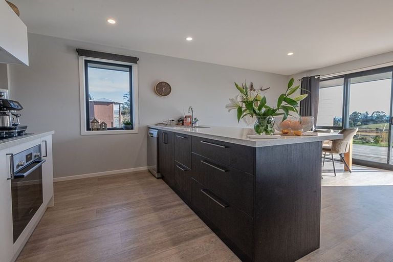 Photo of property in 64 Cameron Road, Hillend, Balclutha, 9272