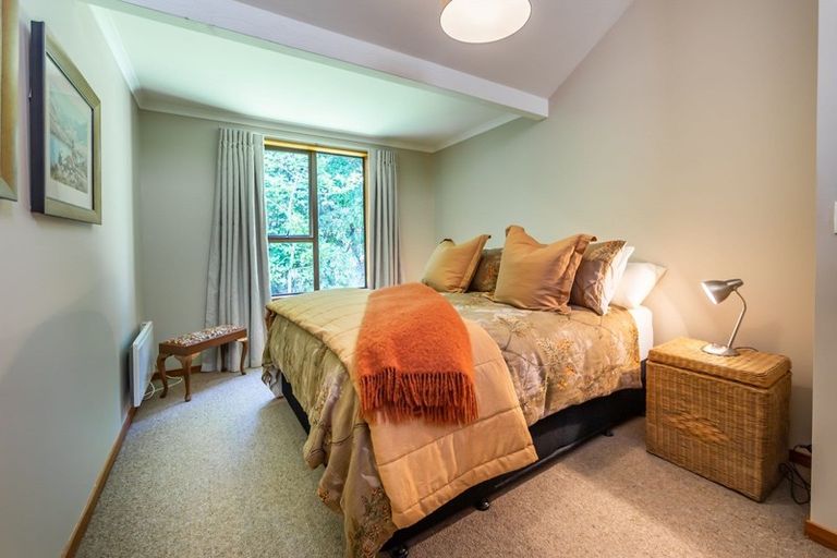 Photo of property in 200 Holmes Bay Valley Road, Pigeon Bay, 7583