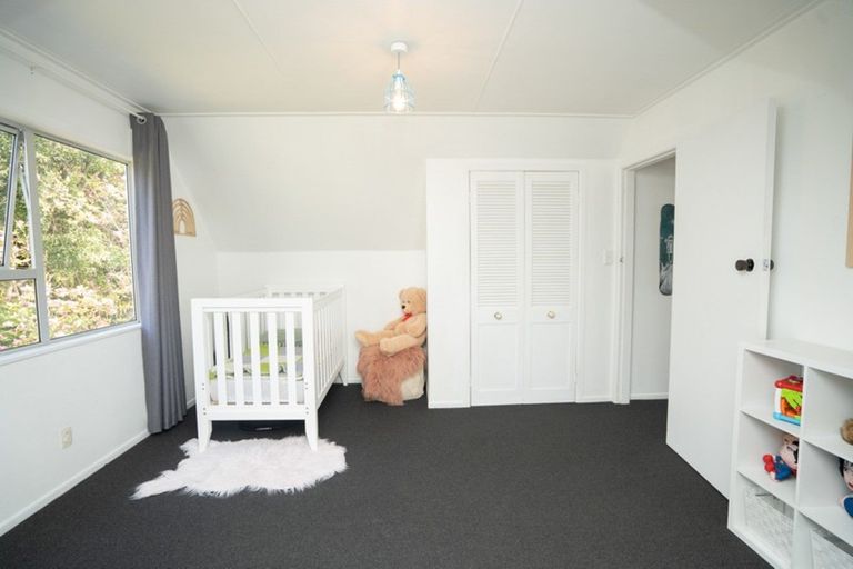 Photo of property in 8 Elizabeth Place, Ferndale, New Plymouth, 4310