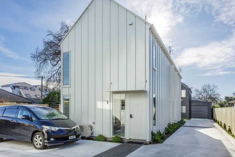 Photo of property in 2/535 Saint Asaph Street, Phillipstown, Christchurch, 8011